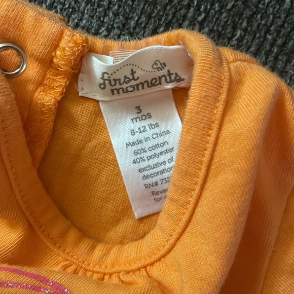 First Moments Fish Print Orange Onesie Size 3M - Picture 5 of 5